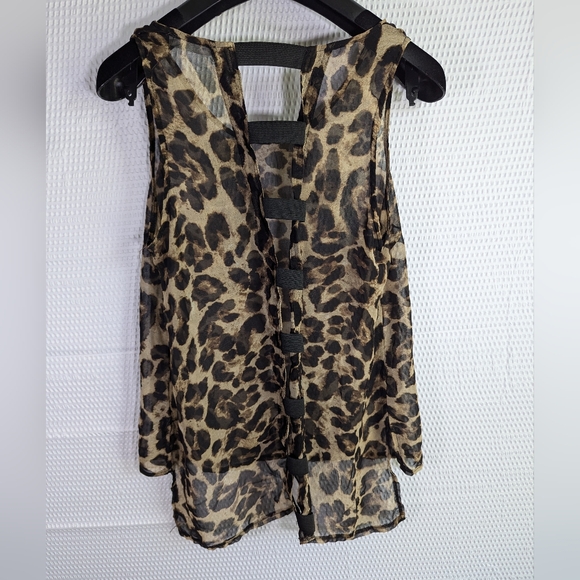 Glam Dollz cheetah leopard print shear sleeveless top size L - Picture 2 of 4